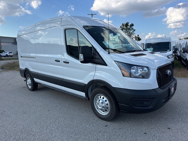2025 Ford Transit Van Base's photo