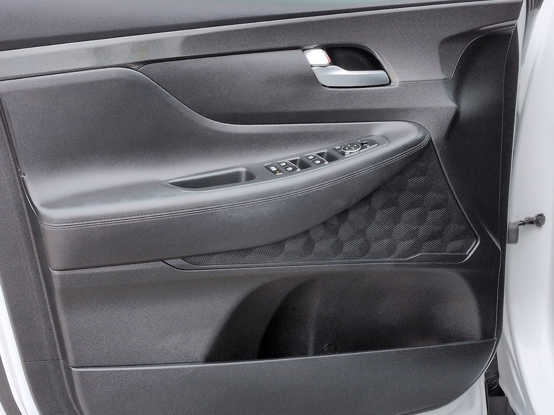 2022 Hyundai Santa Fe XRT photo 2