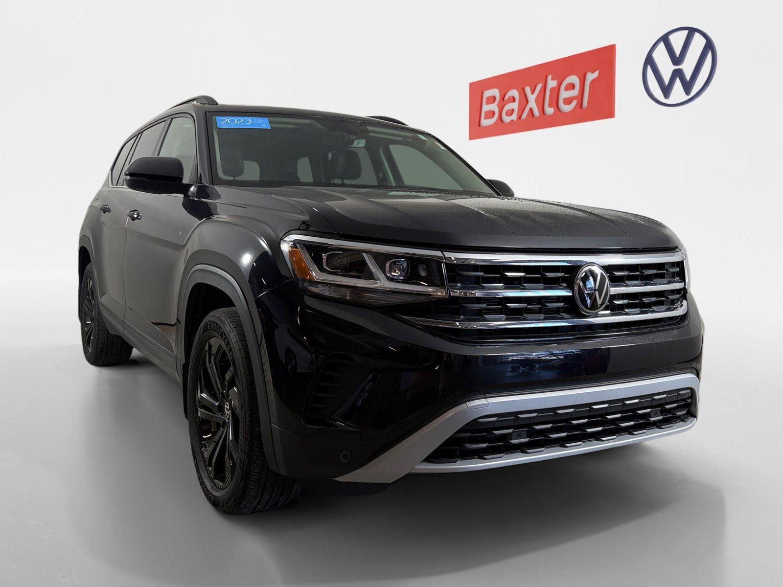 2023 Volkswagen Atlas SE w/Tech's photo