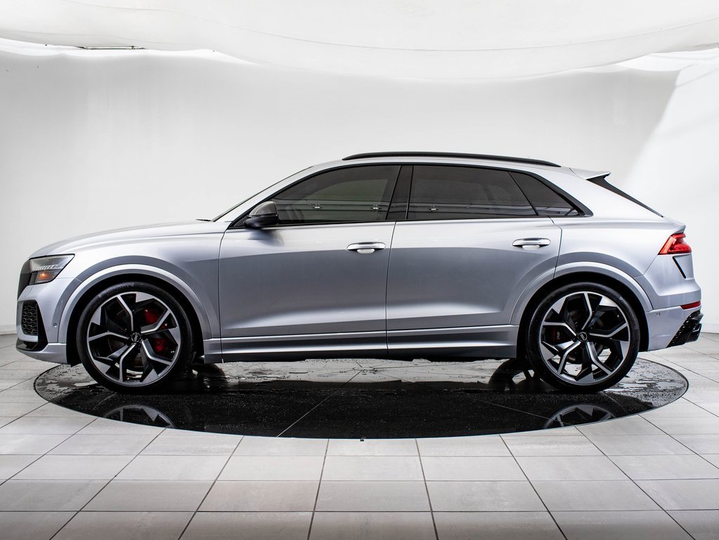 2021 Audi RS Q8 photo 4