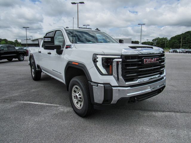 2024 GMC Sierra 2500HD Pro's photo
