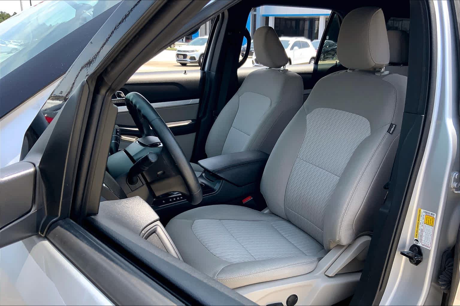 2019 Ford Explorer Base photo 6