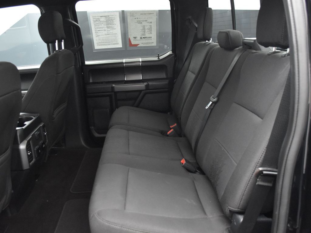 2020 Ford F-150 XLT photo 17