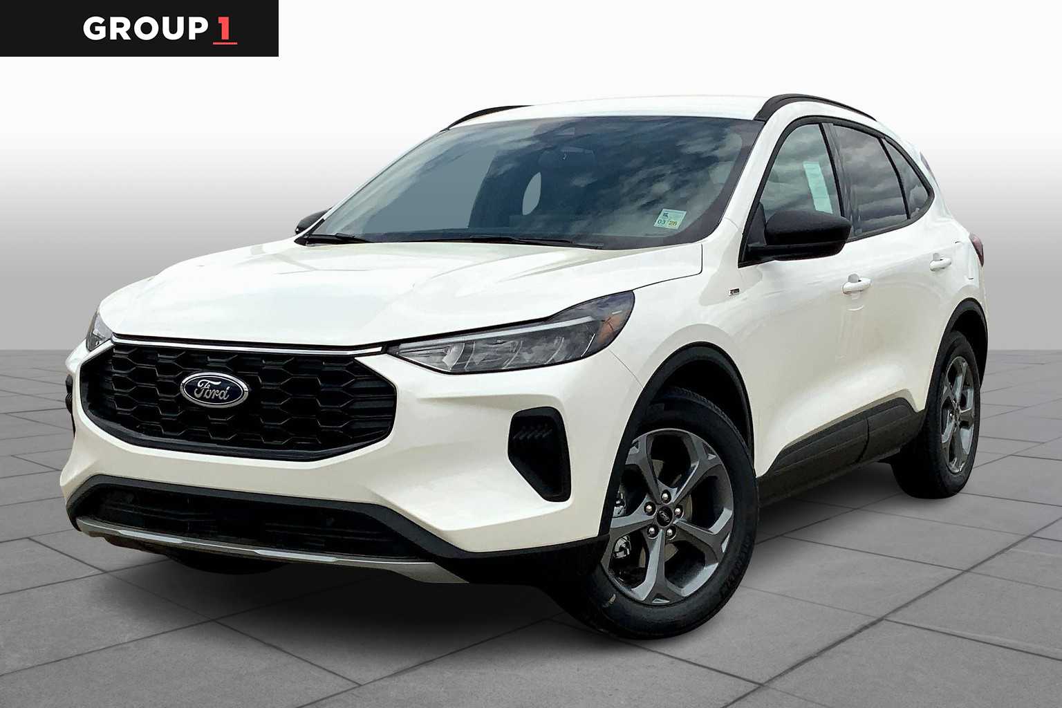 2025 Ford Escape ST-Line photo 2