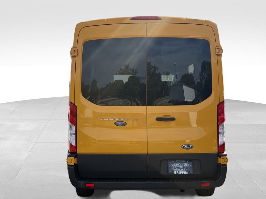 2015 Ford Transit Van photo 2