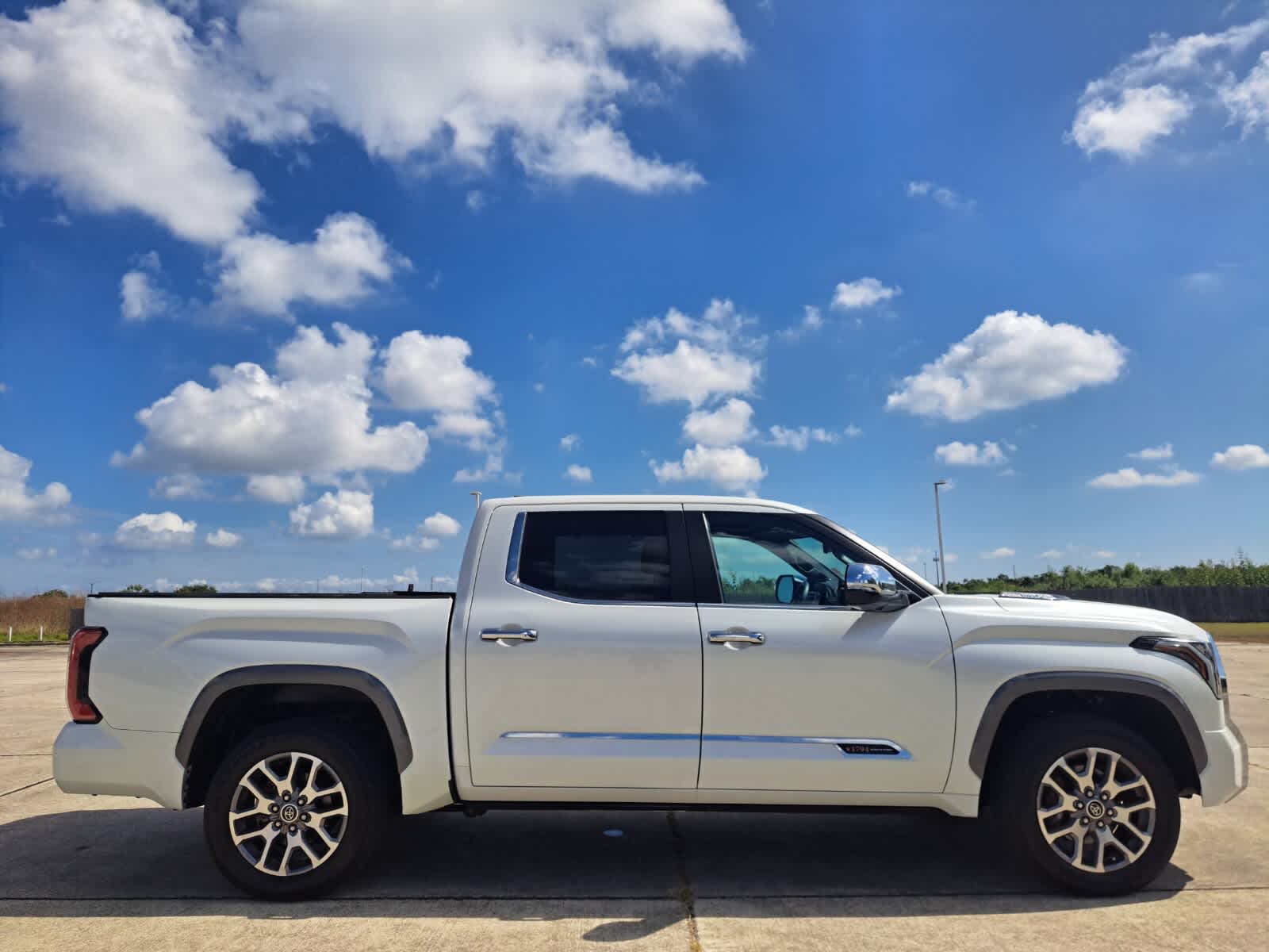 2024 Toyota Tundra 1794 Edition photo 4