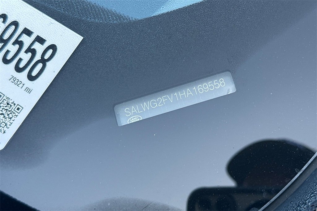 2017 Land Rover Range Rover Sport SE photo 3