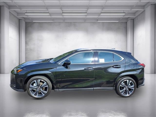 2025 Lexus UX Premium photo 2