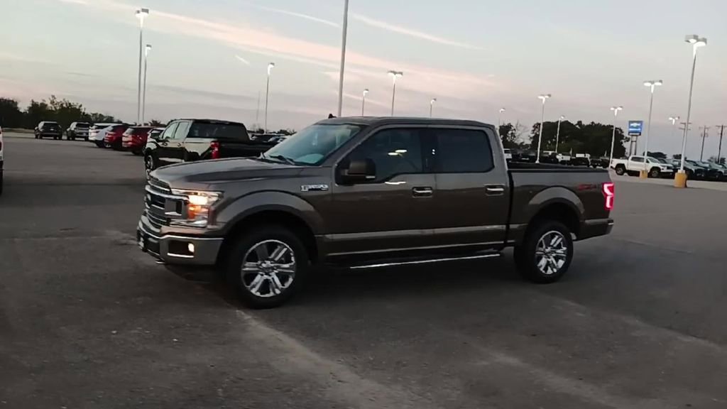 2019 Ford F-150 XLT photo 4