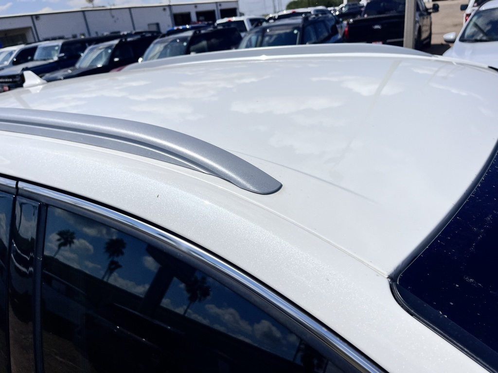 2020 Ford Edge SEL photo 8