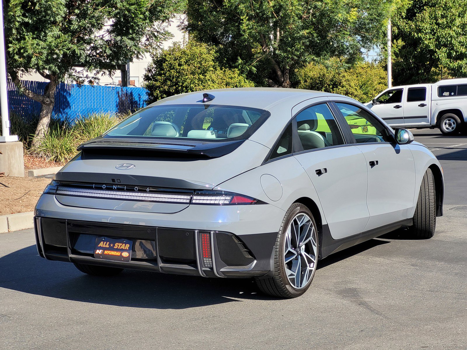 2023 Hyundai Ioniq 6 SEL photo 4