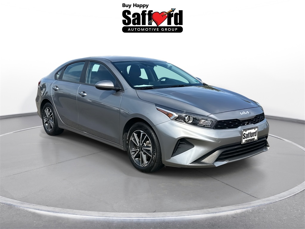 2024 Kia Forte LXS photo 9