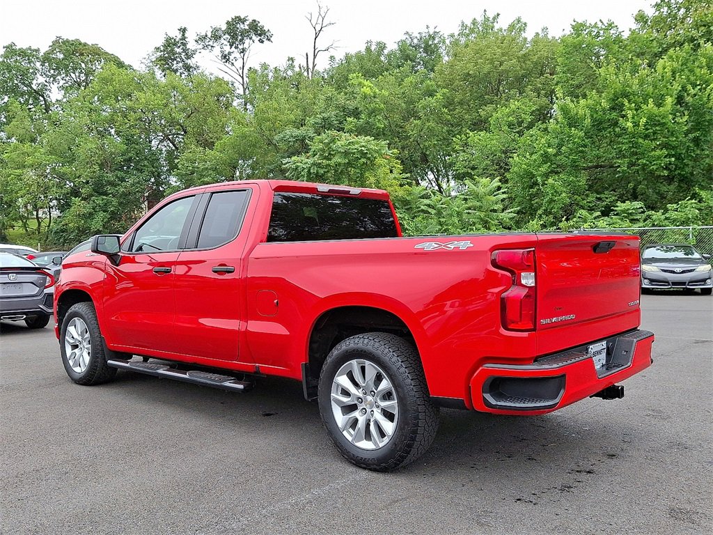 2021 Chevrolet Silverado 1500 Custom photo 5
