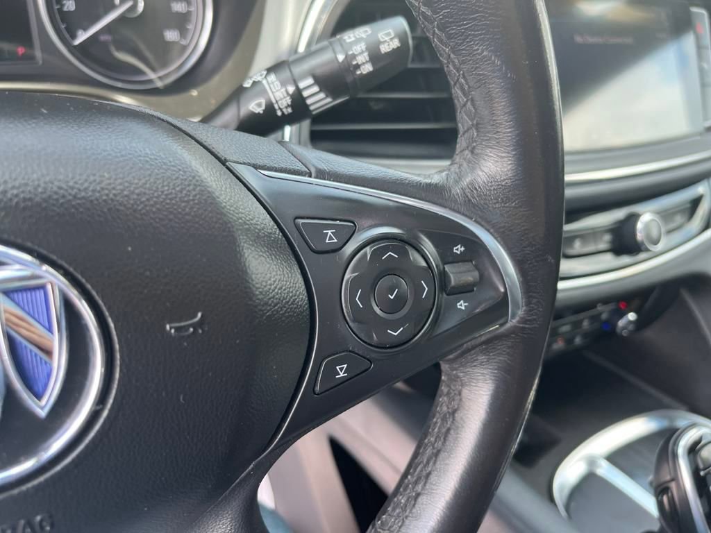 2021 Buick Enclave Essence photo 8