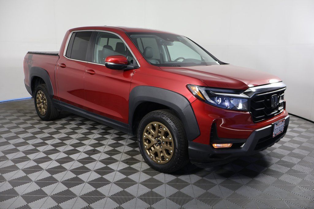 2021 Honda Ridgeline RTL photo 2