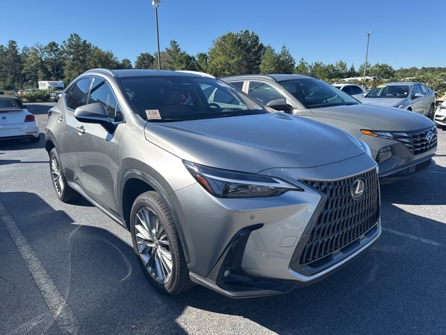 2025 Lexus NX 350h Premium AWD photo 2