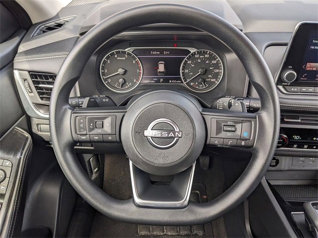2024 Nissan Rogue SV photo 16