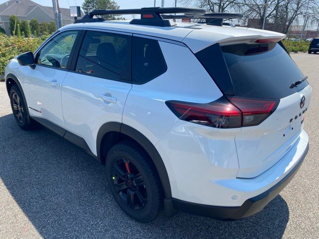 2026 Nissan Rogue SV photo 5