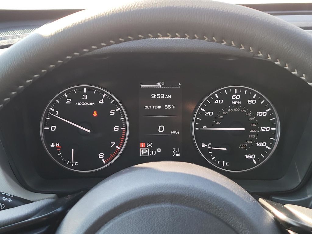 2025 Subaru Forester Premium Base photo 12
