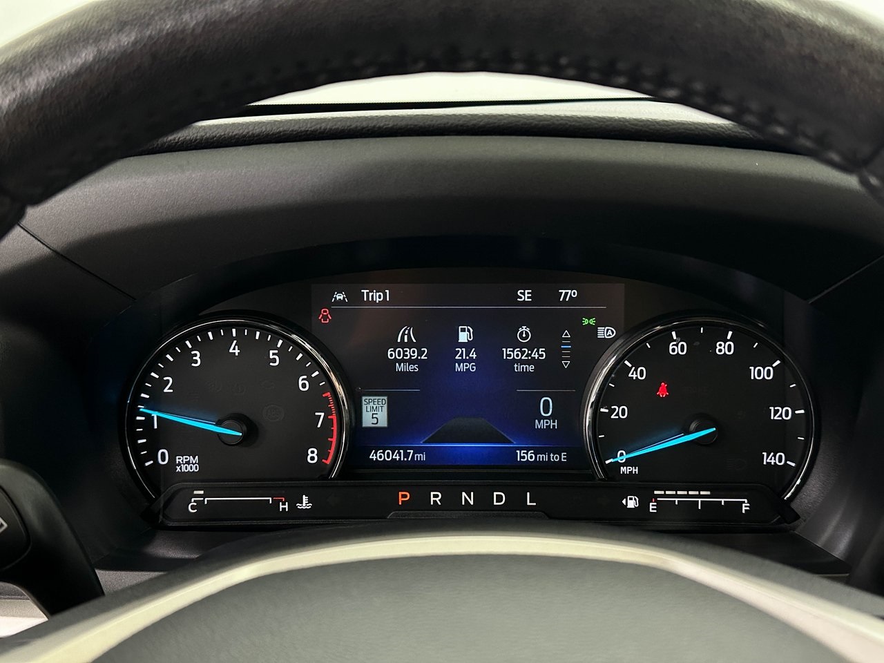 2022 Ford Explorer XLT photo 6