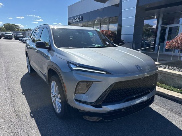 2026 Buick Enclave Sport Touring's photo