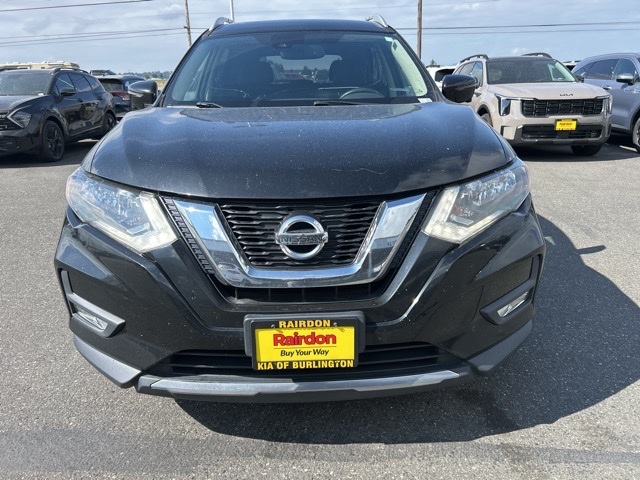 Used 2017 Nissan Rogue SL with VIN JN8AT2MV1HW253662 for sale in Burlington, WA