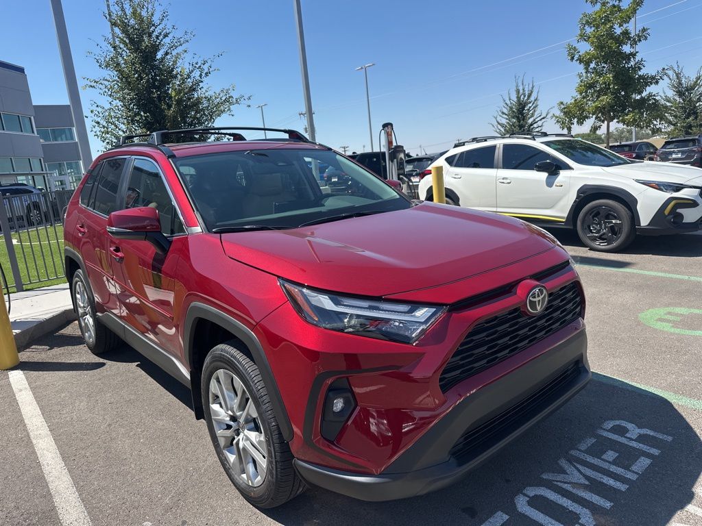 2025 Toyota RAV4 XLE Premium photo 2