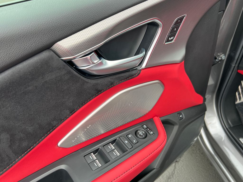 2025 Acura RDX A-Spec Advance photo 10