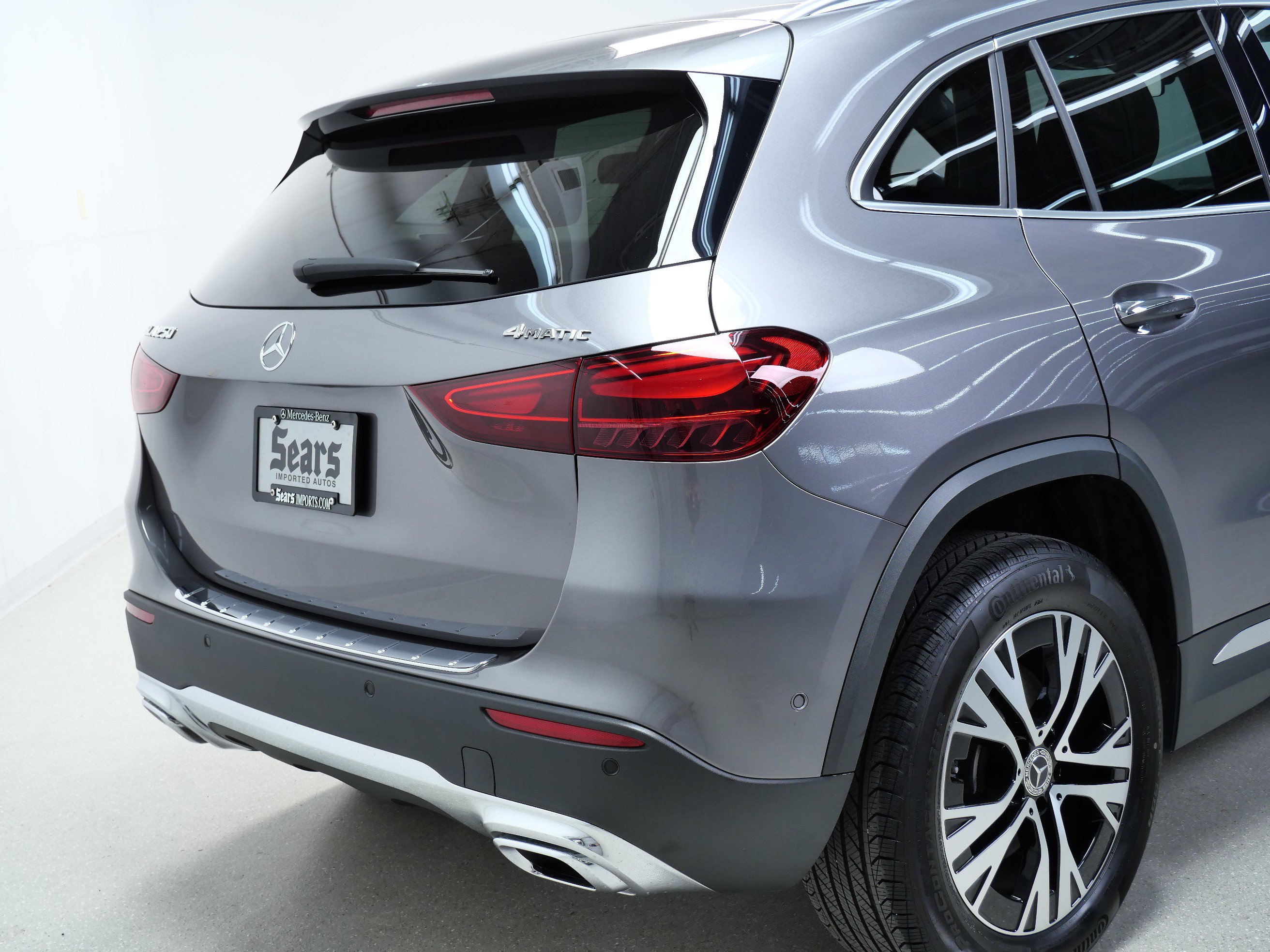 2025 Mercedes Benz GLA 250 4MATIC photo 5
