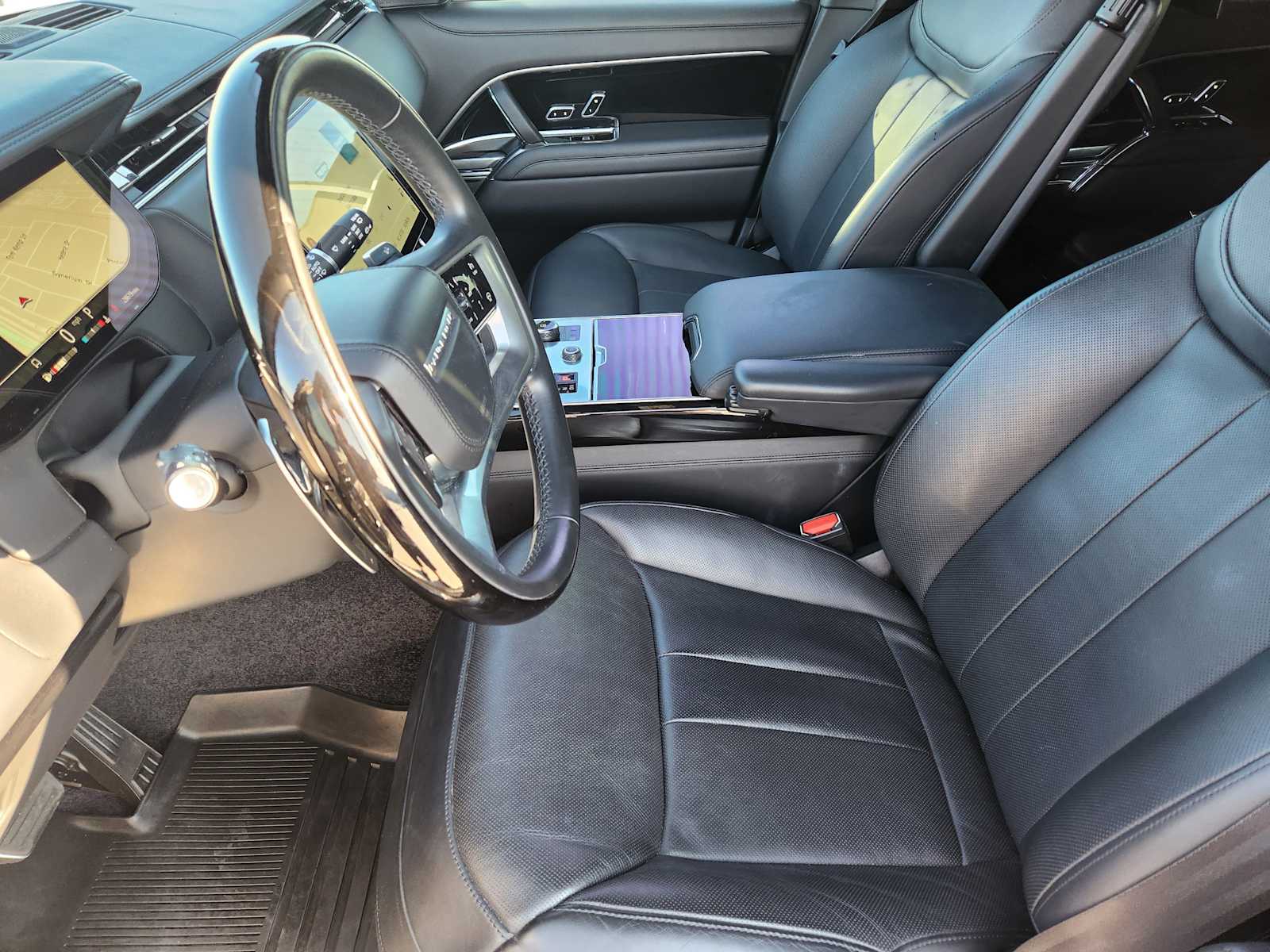 2023 Land Rover Range Rover Autobiography photo 11