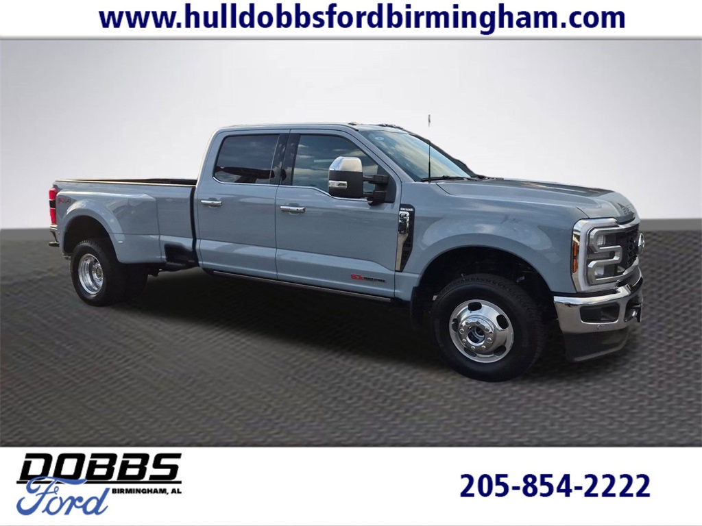 2026 Ford F-350 Super Duty King Ranch's photo