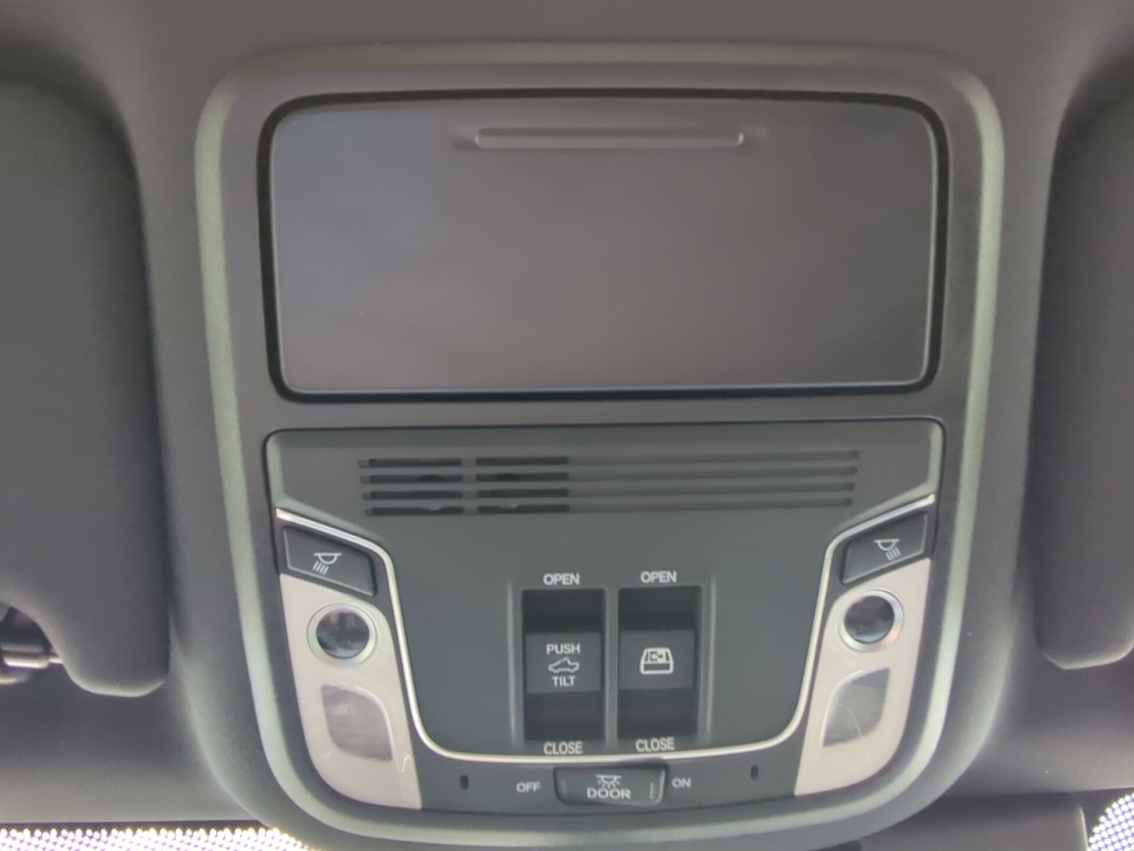 2025 Honda Ridgeline TrailSport photo 5