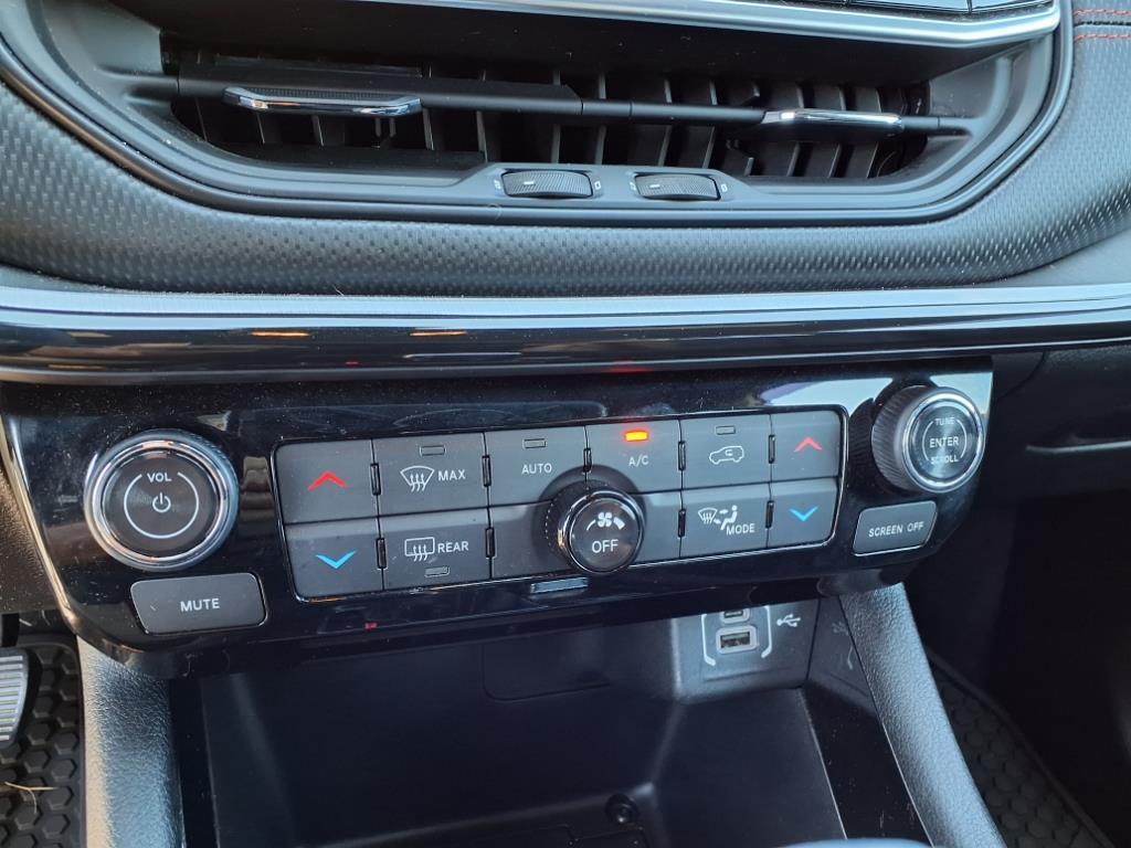 2023 Jeep Compass Trailhawk photo 16