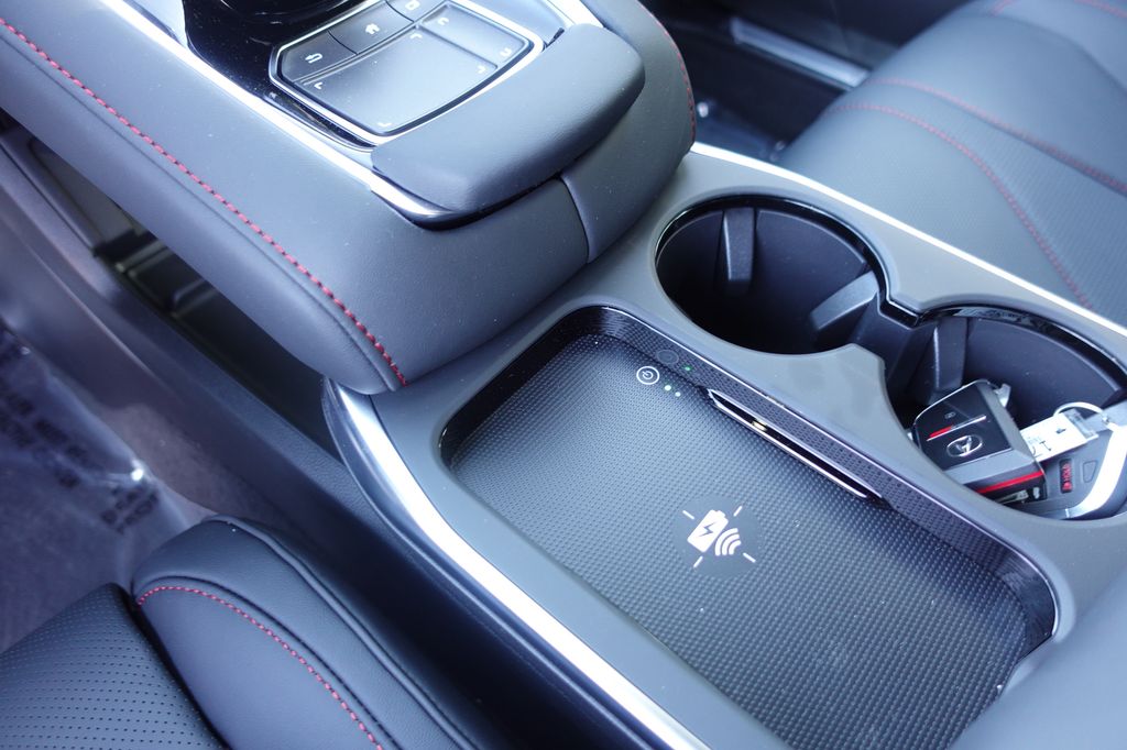 2025 Acura RDX A-Spec Advance photo 17