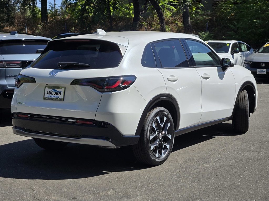 2026 Honda HR-V EX-L photo 3
