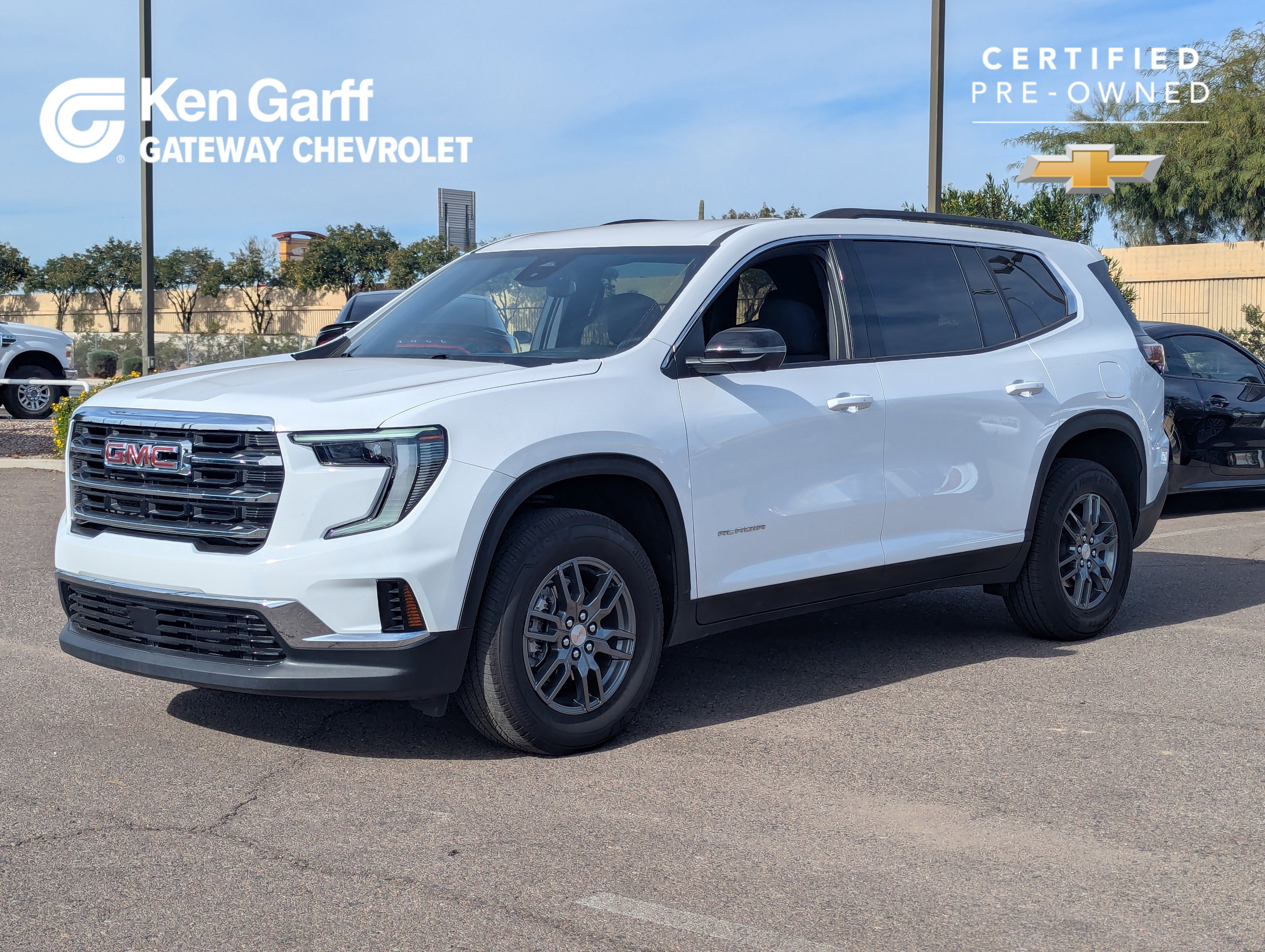 2025 GMC Acadia Elevation's photo