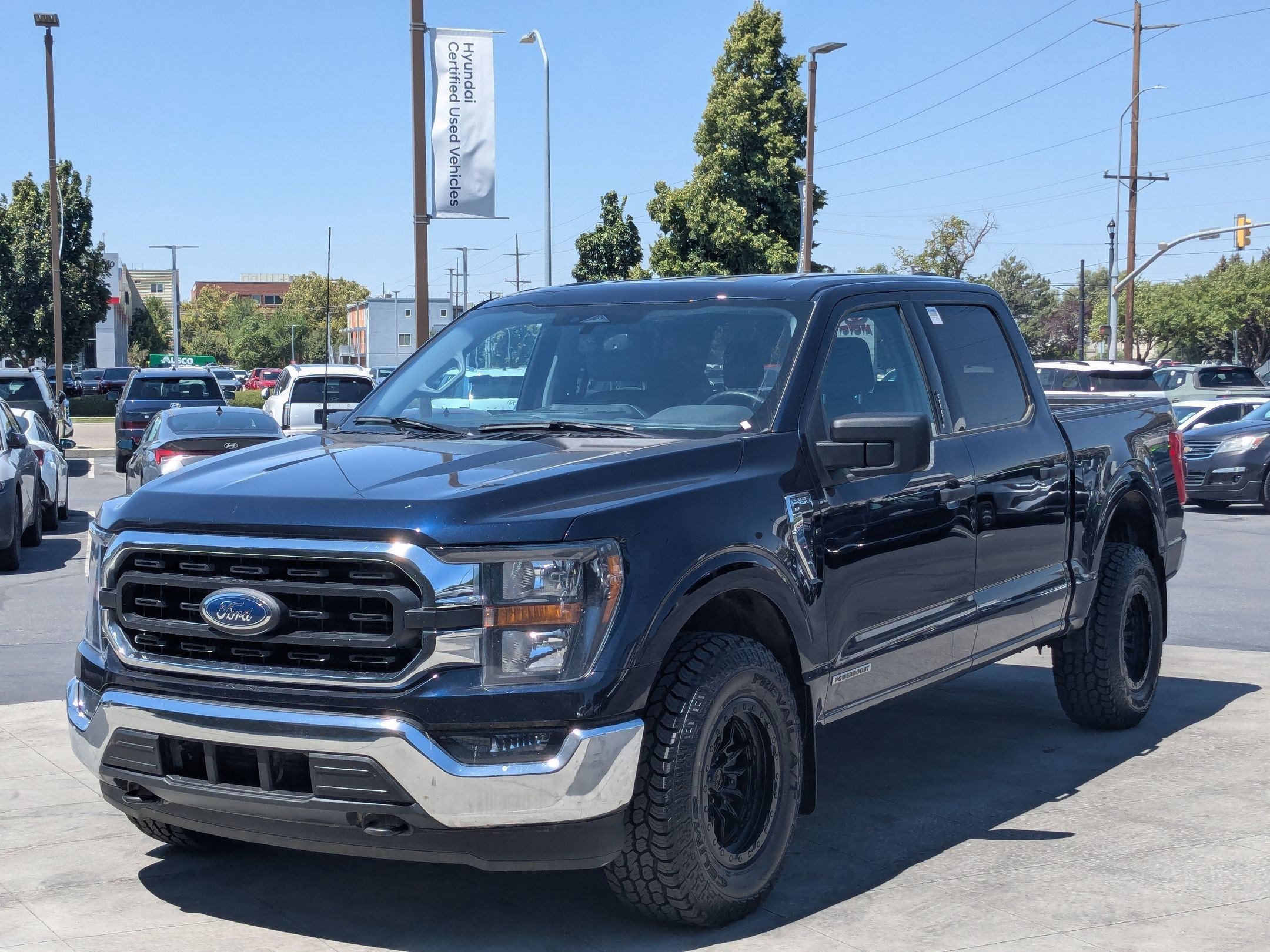 2023 Ford F-150 XLT photo 7