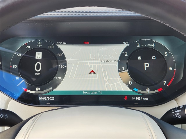 2022 Land Rover Range Rover SE photo 14