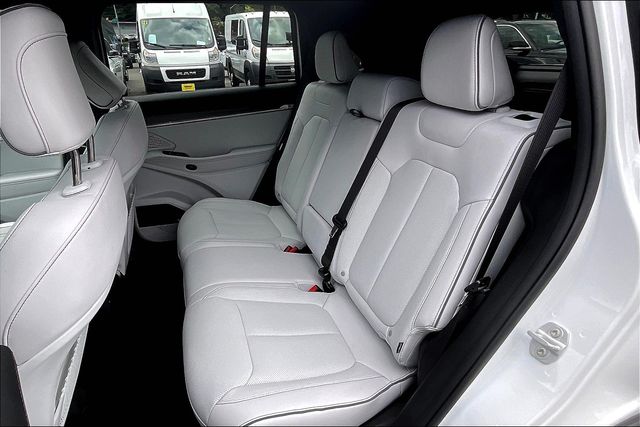 2025 Jeep Wagoneer S Limited photo 9