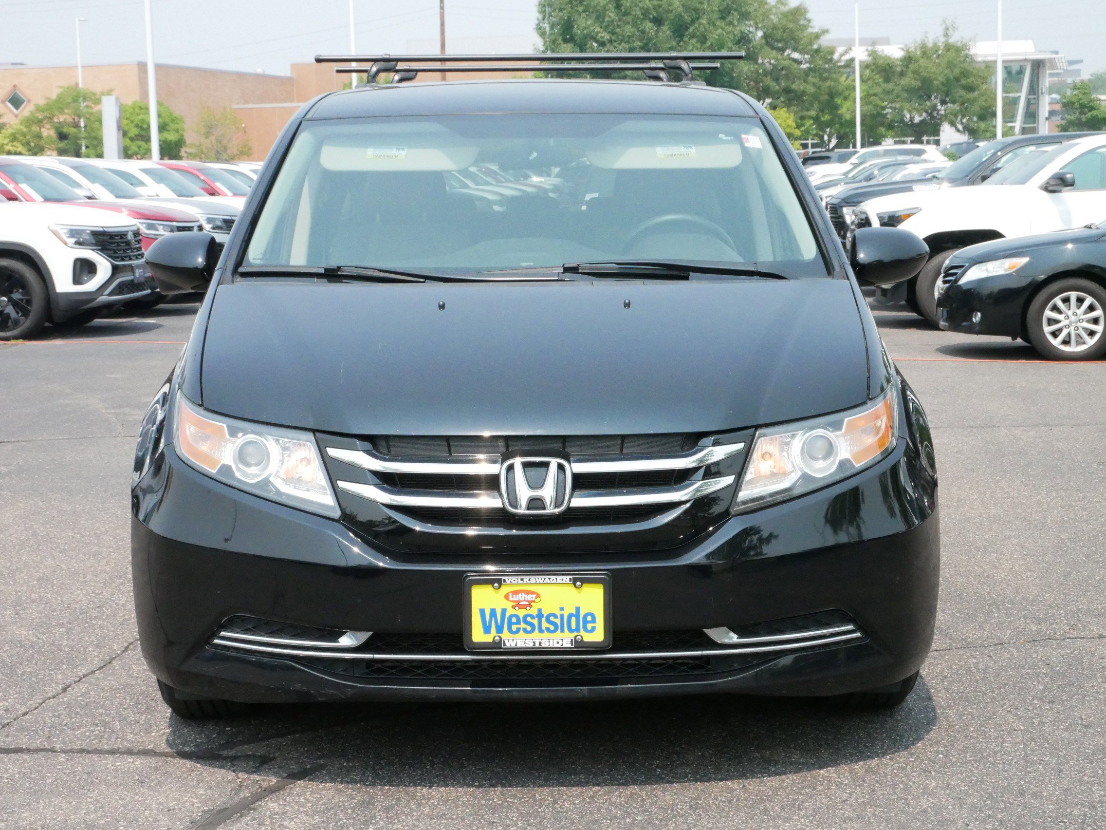 Used 2016 Honda Odyssey SE with VIN 5FNRL5H37GB017416 for sale in Saint Louis Park, Minnesota