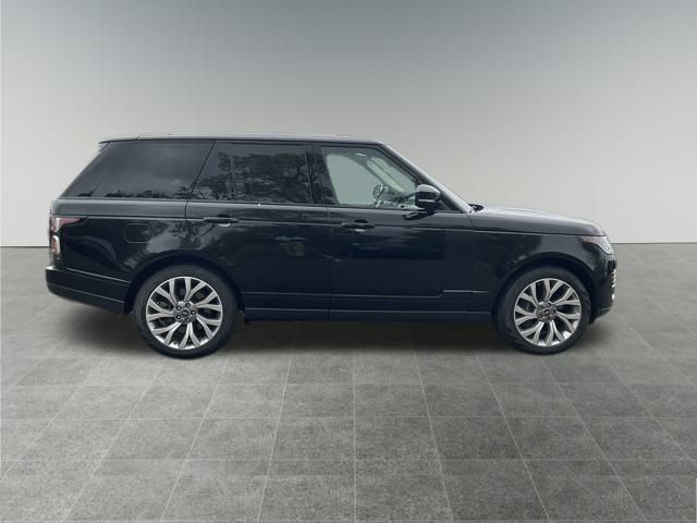 2020 Land Rover Range Rover HSE photo 6