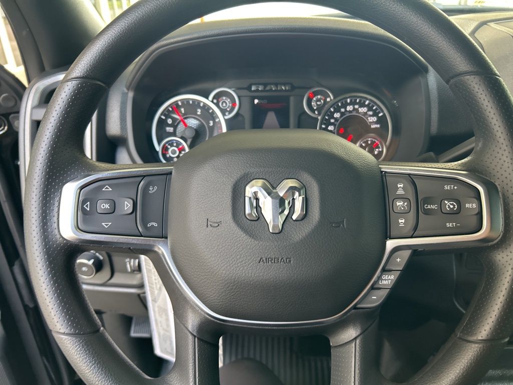 2025 Ram 4500 Tradesman photo 39