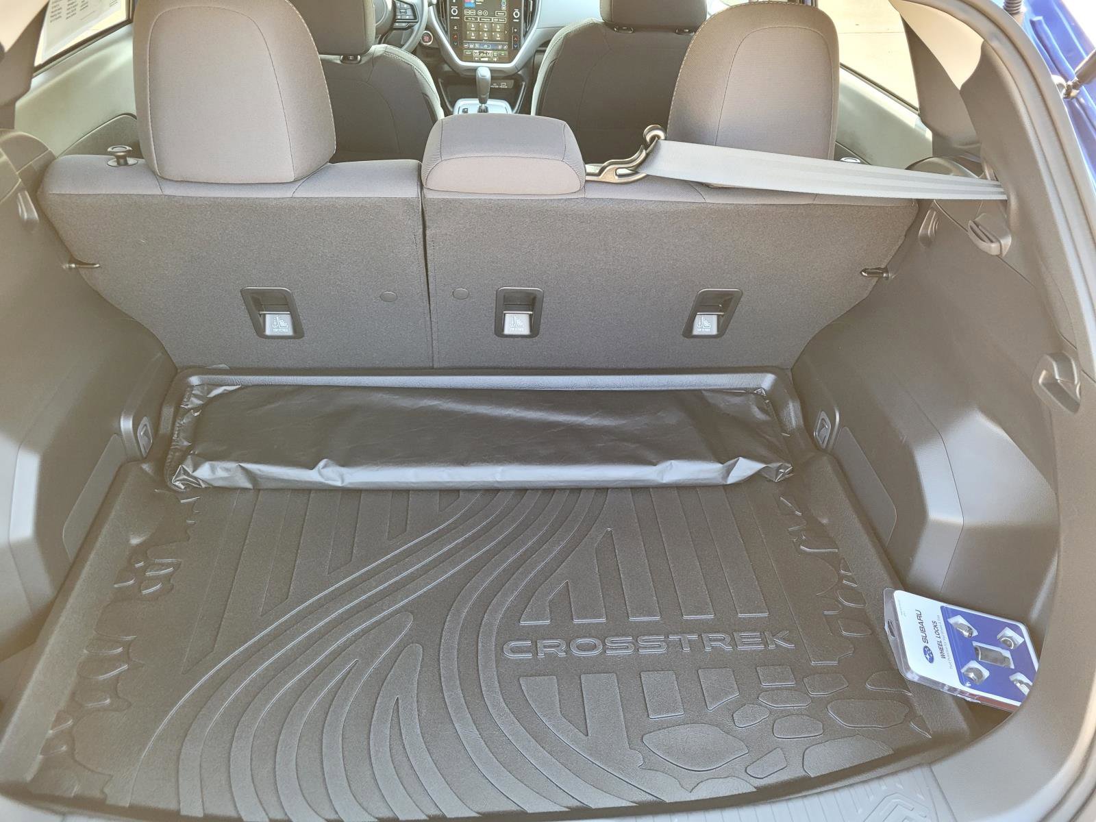 2025 Subaru Crosstrek Premium photo 16
