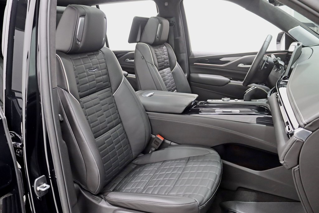2024 Cadillac Escalade V-Series photo 27