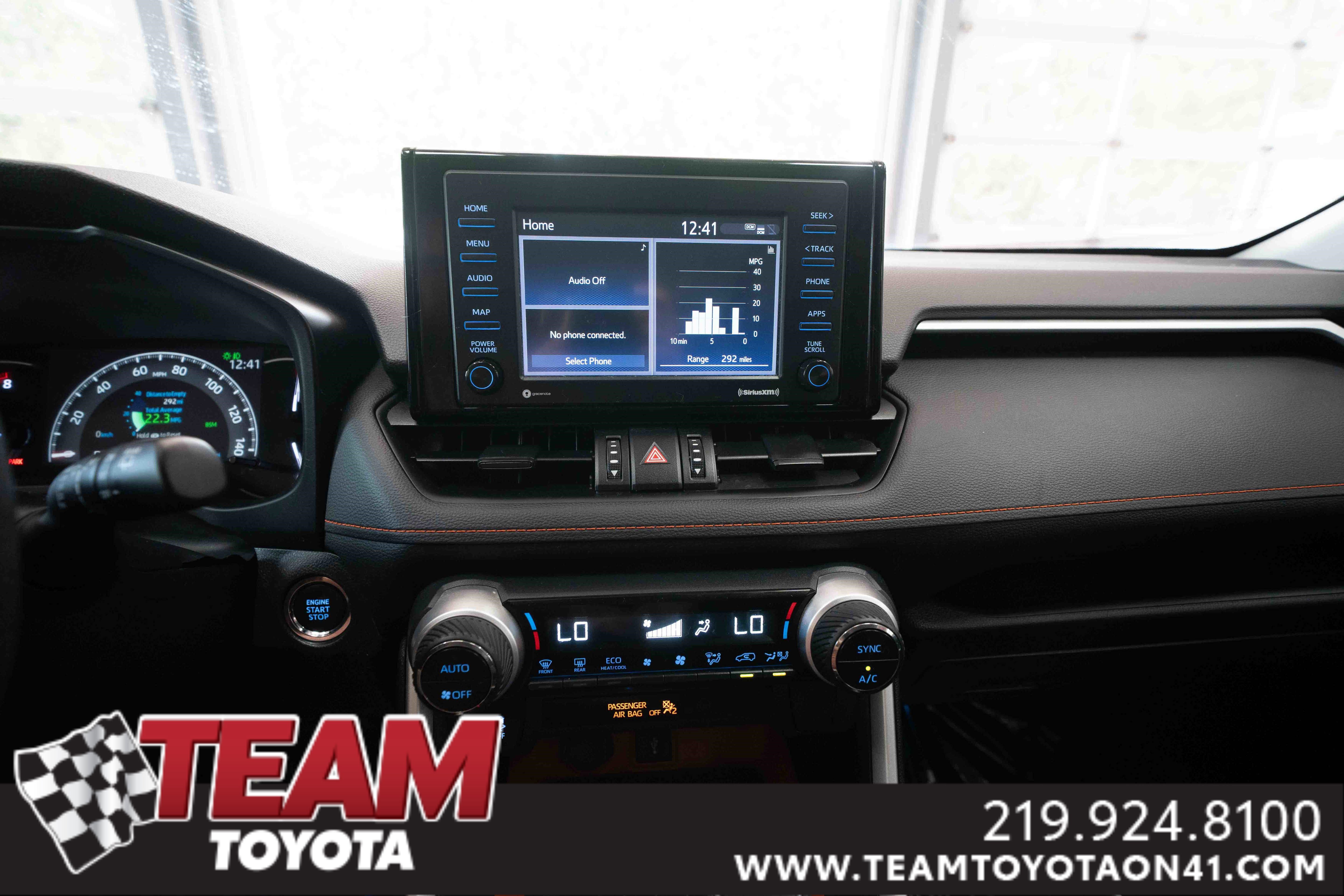 2022 Toyota RAV4 Adventure photo 2