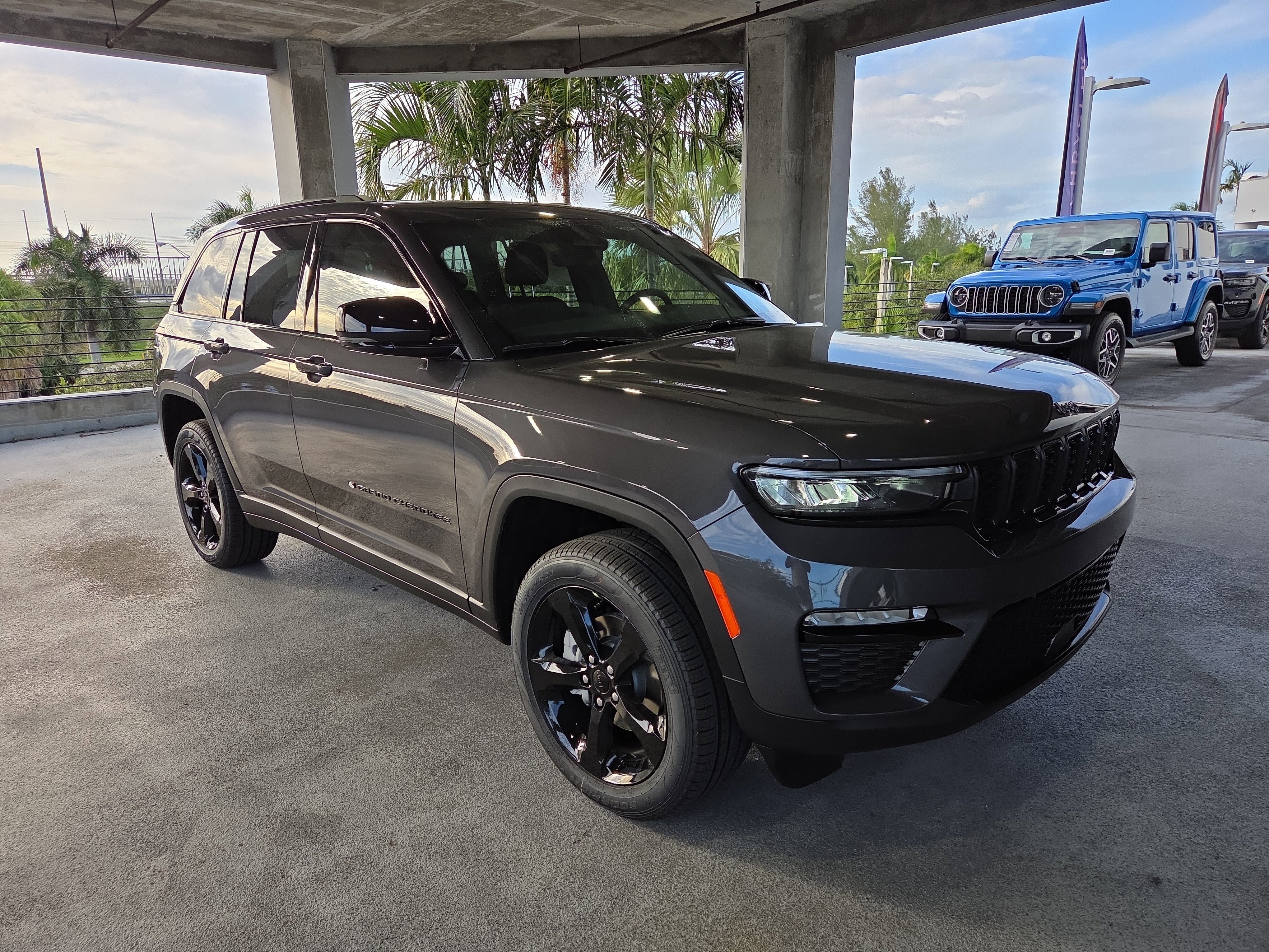 2025 Jeep Grand Cherokee Limited's photo