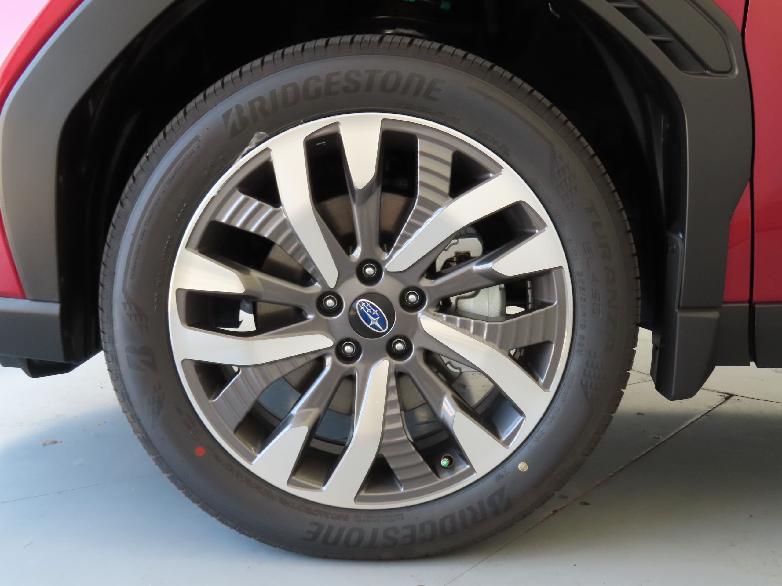 2025 Subaru Forester Touring photo 25