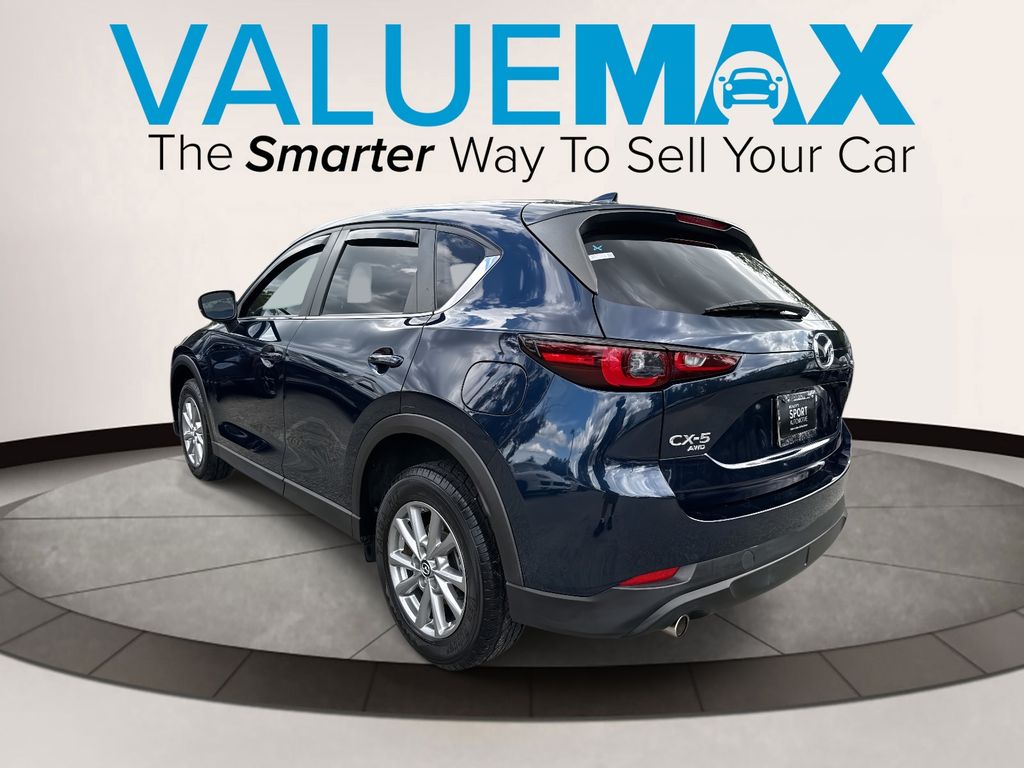 2022 Mazda CX-5 2.5 Select photo 5