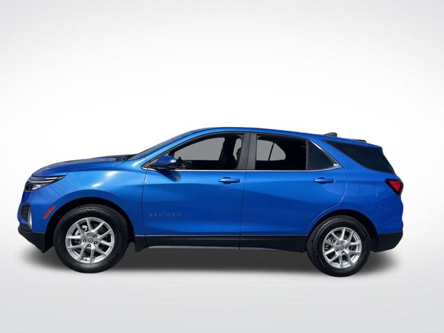 2024 Chevrolet Equinox LT photo 2