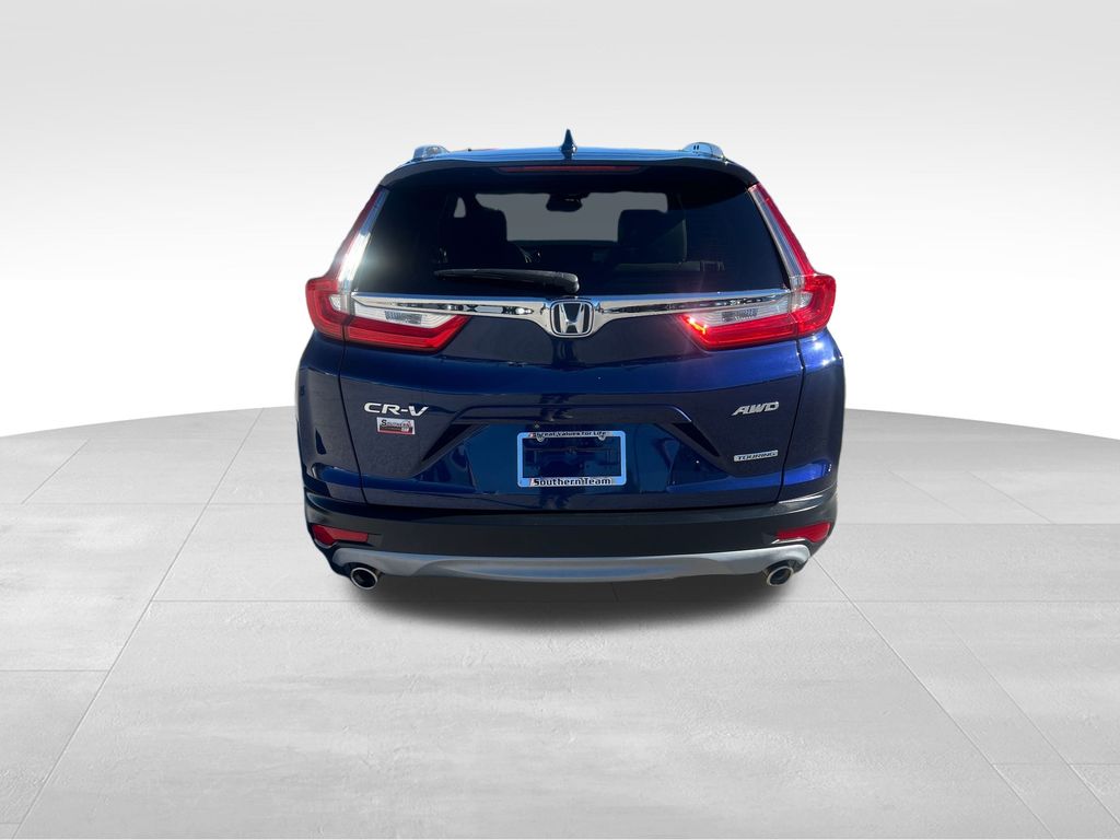 2018 Honda CR-V Touring photo 4